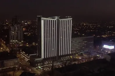 Фасадное освещение гостиницы Marriott в Краснодаре.