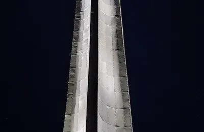 Обелиск «Штык» в Брестской крепости