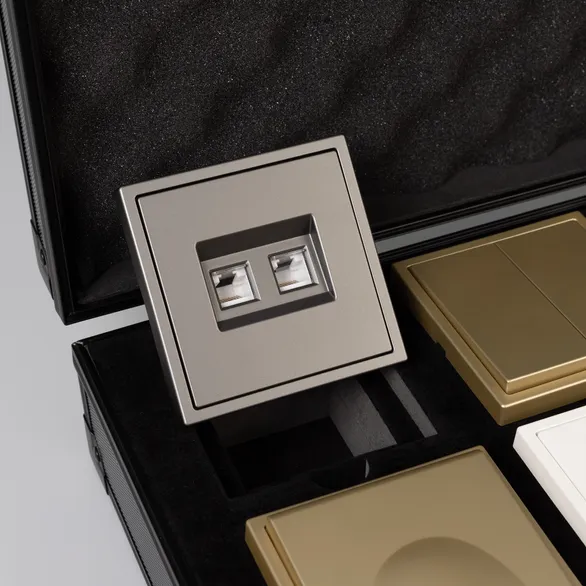 Демо-кейс WRA-CASE-MTL-BK-V7 (NOBE) (Arlight, Металл)