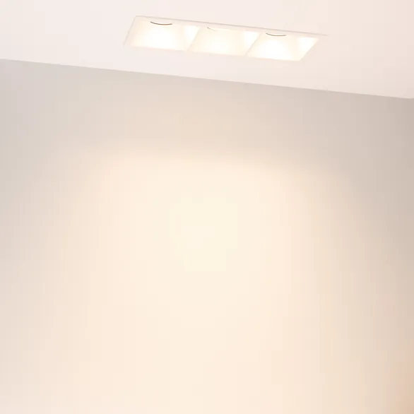 Светильник MS-FLOW-BUILT-S230x85-3x12W Warm3000 (WH, 15 deg, 230V) (Arlight, IP20 Металл, 5 лет)