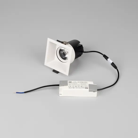 Светильник MS-FLOW-BUILT-S85x85-12W Day4000 (WH, 38 deg, 230V) (Arlight, IP20 Металл, 5 лет)