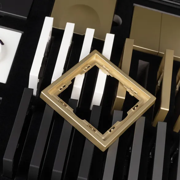 Демо-кейс WRA-CASE-MTL-BK-V5 (Arlight, Металл)