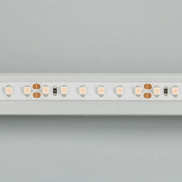 Светодиодная лента RT 2-5000 24V Cool 8K 2x (3528, 600 LED, LUX) (Arlight, 9.6 Вт/м, IP20)