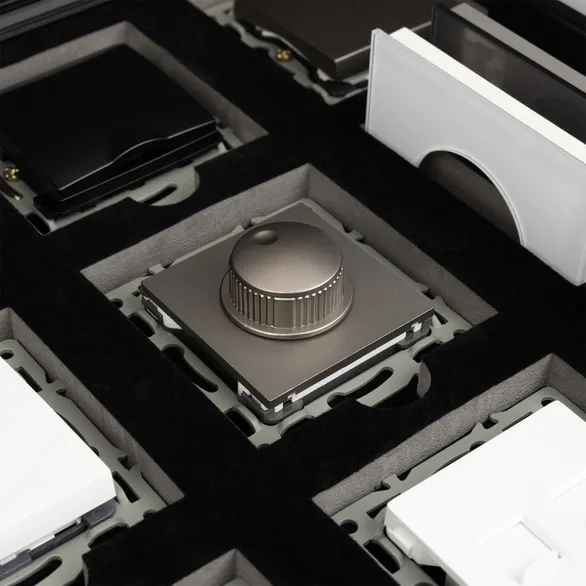 Демо-кейс WRA-CASE-MTL-BK-V1 (Arlight, Металл)