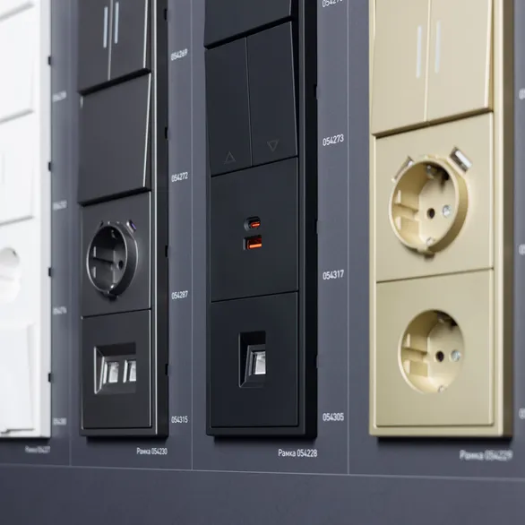 Стенд Электроустановки NOBE-OMALI-E2-1760x600mm (DB 3мм, пленка) (Arlight, -)