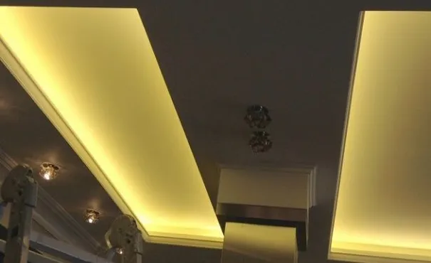 Декоративная подсветка потолка в квартире